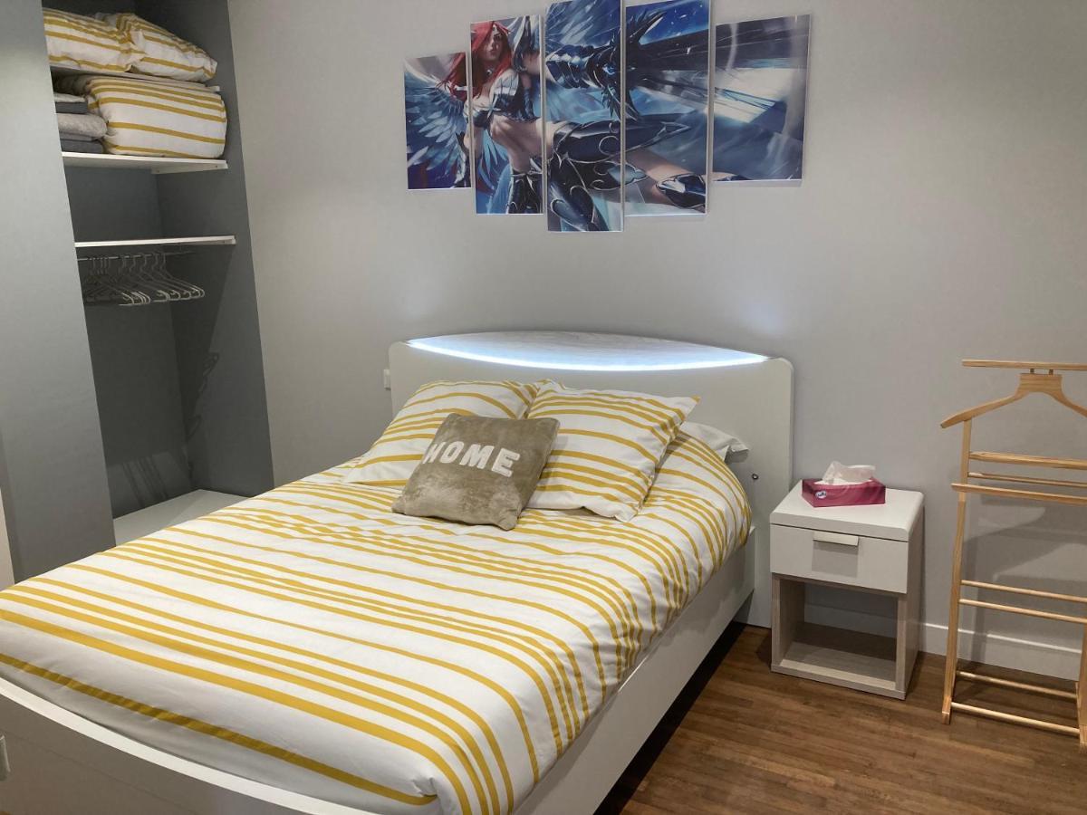Le Petit Monas Apartment Civaux ภายนอก รูปภาพ
